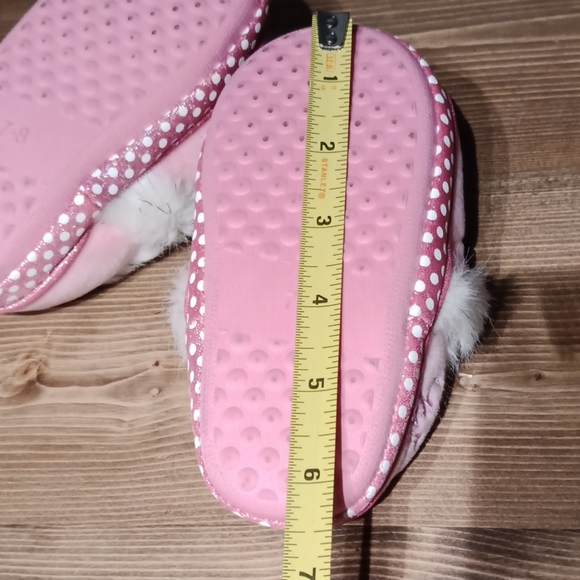 Minnie mouse slippers - Picture 4 of 8